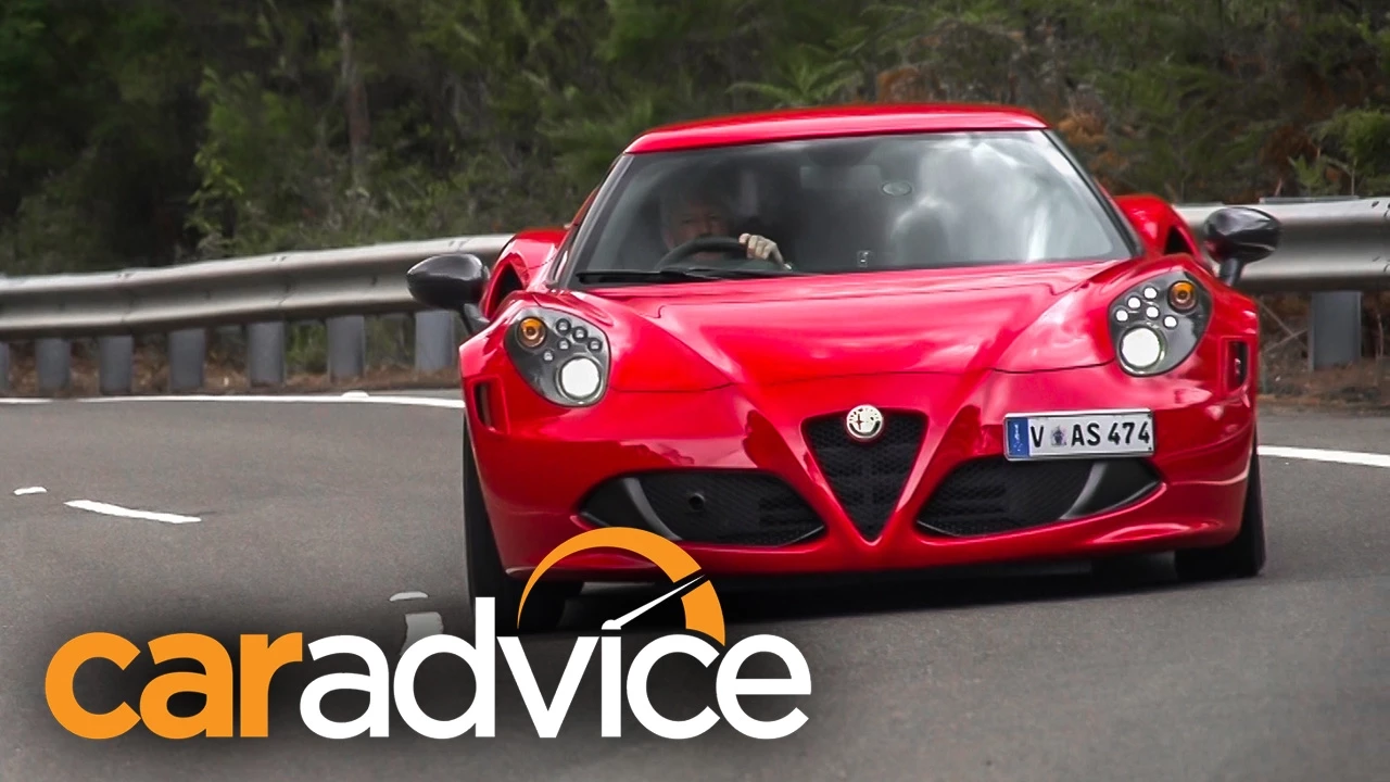 Alfa Romeo 4C Coupe review 2015 (2016 MY)