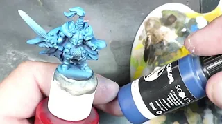 Simply Painting Sir Gamelyn from Tiny Epic Dungeons, easy paint turned challenging on this one...