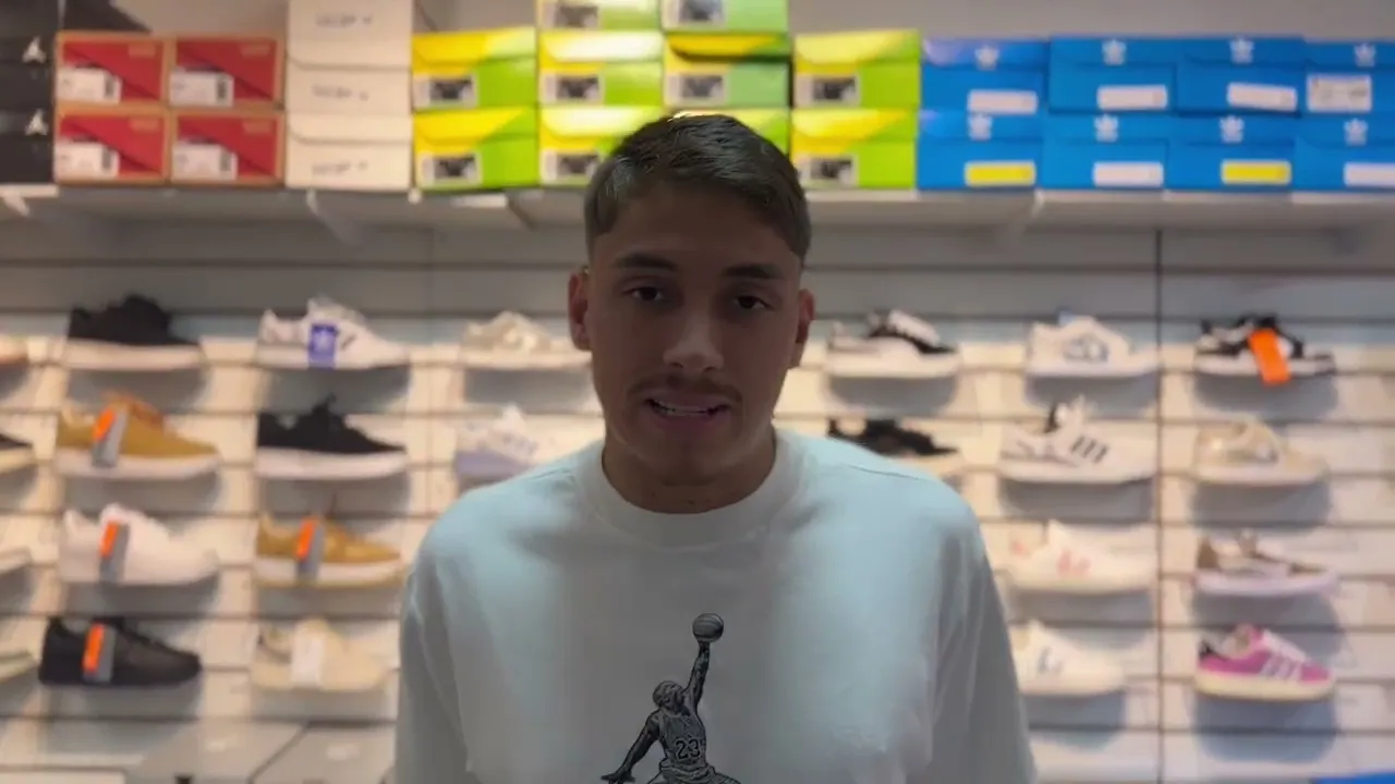 Video de MCSTOREBH | Seja diferente, seja mcstorebh!