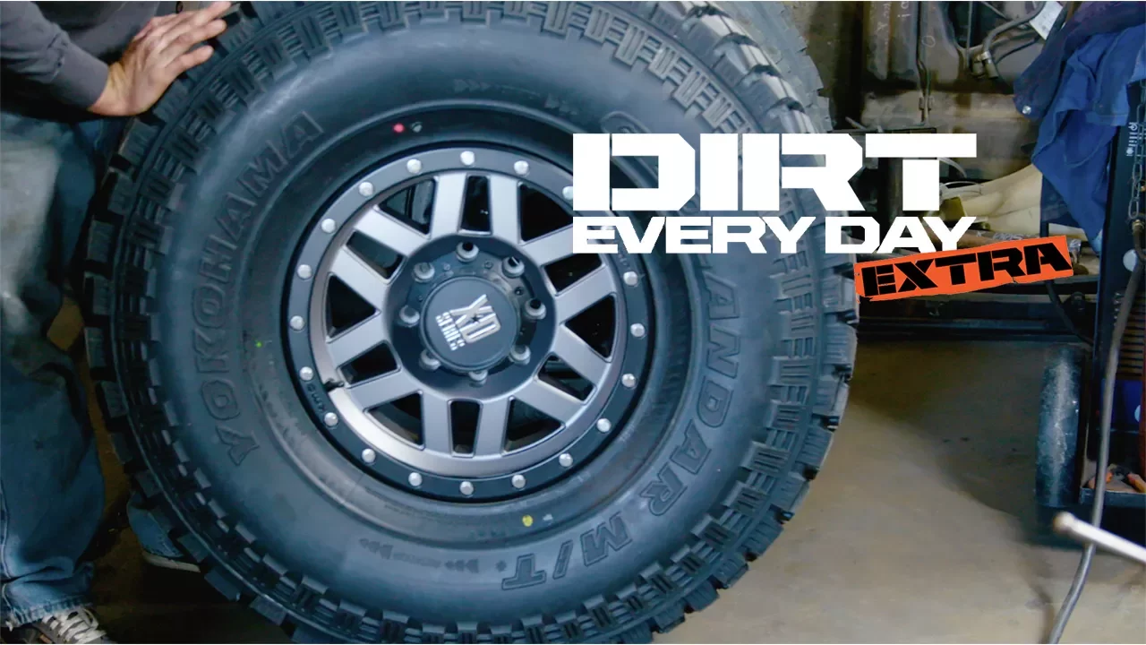 Different Types of Military Hummer Wheels and Beadlocks With Dirthead Dave - Dirt Every Day Extra
