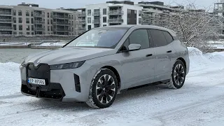 BMW iX xDrive60 - Alderen legger absolutt ingen demper på egenskapene