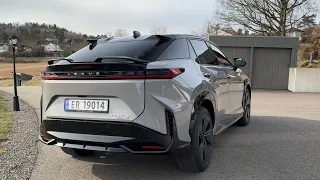 Test av Lexus RZ 550e F Sport: Gir flyratt og fake girskift mening?