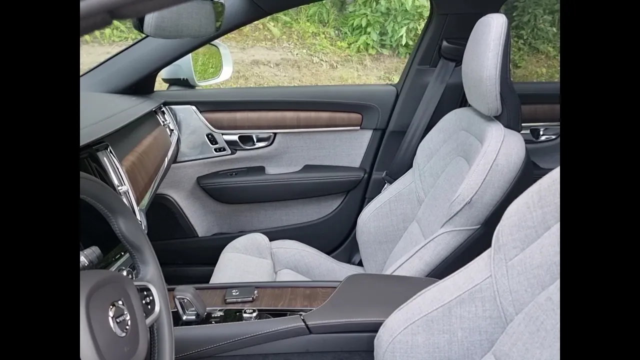 Volvo's Tailored Wool Blend upholstery option. Available in S60, V60, XC60, S90, V90 and XC90.