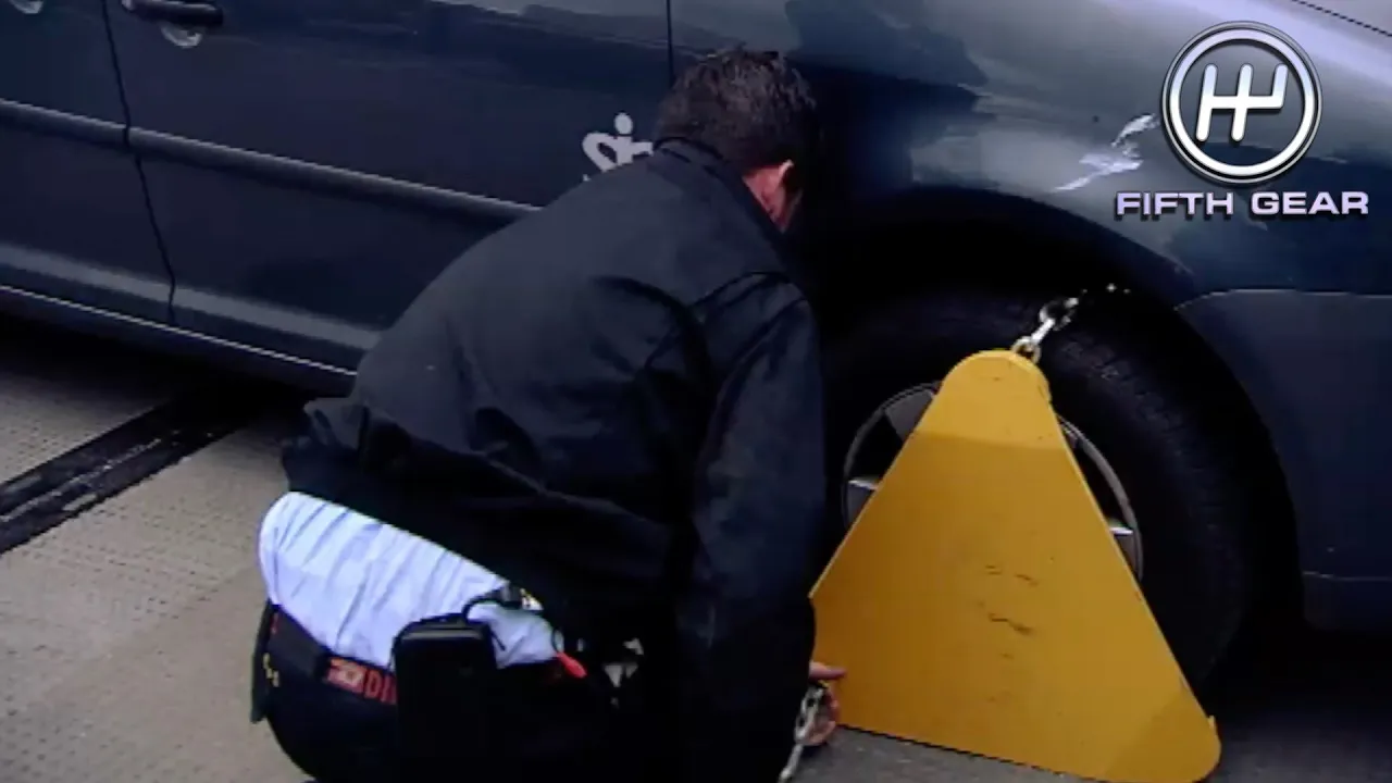 A Day in the life of a clamper | Fifth Gear