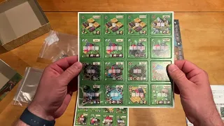Foxglove Farm - Unbiased Unboxing with John LaRuffa