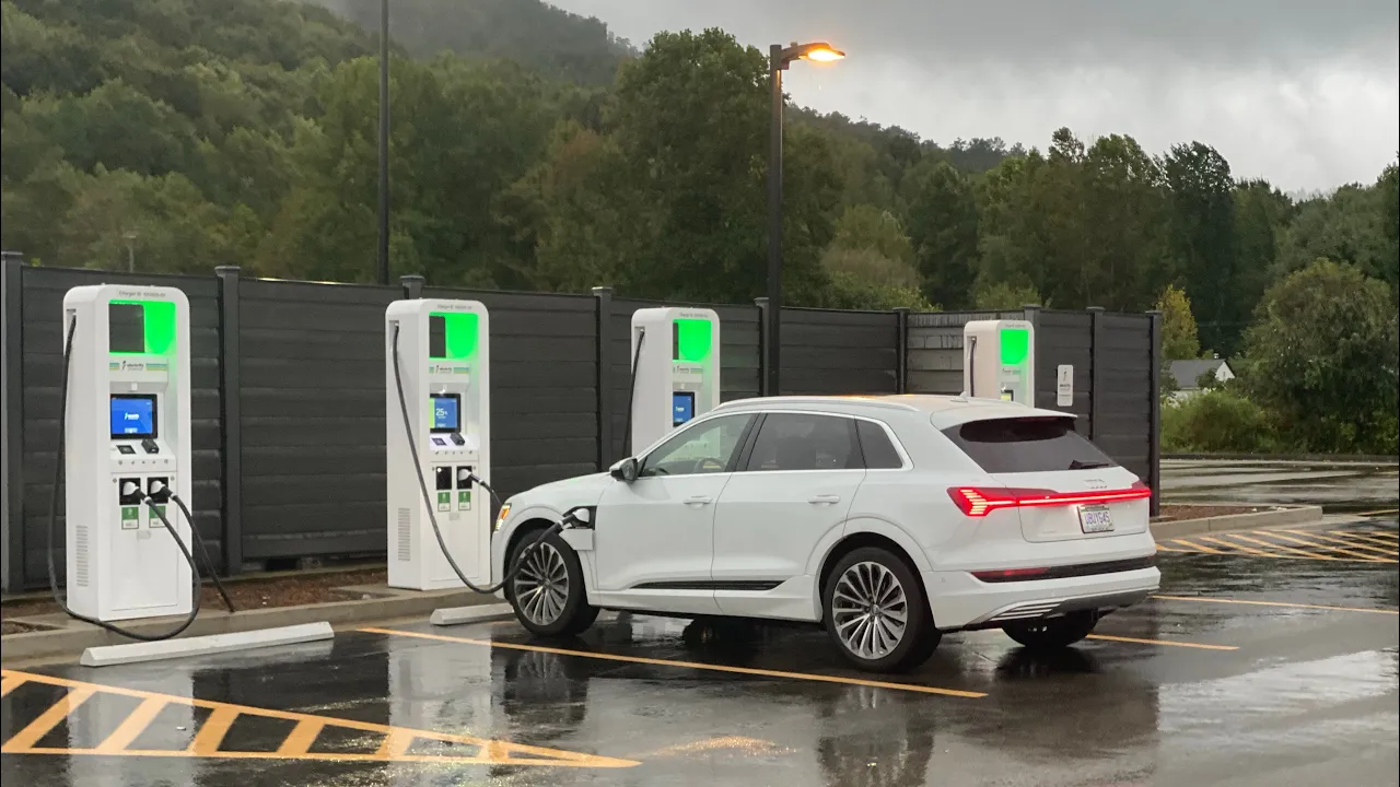 Audi E-Tron EV Road Trip To Kentucky