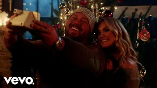 Mitchell Tenpenny, Meghan Patrick - I Hope It Snows (Official Video)