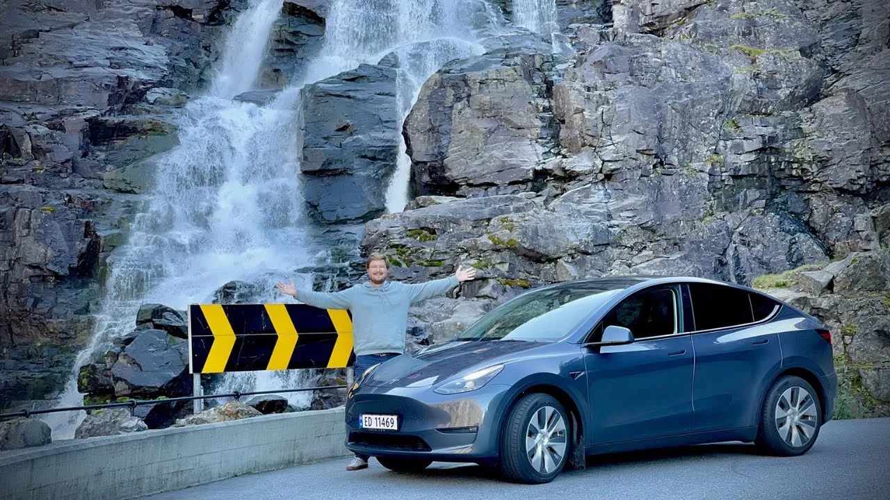 We Check Out The Made In China Tesla Model Y And Drive It Up An Amazing Norwegian Mountain Pass!
