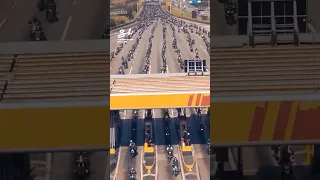 20,000 Bikers On The Highway! 🤯 #motorbike #bikes #motorcycle