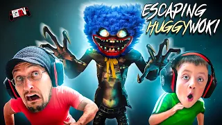 Escape the HUGGY-Woki!  (Poppy Playtimes&#39; Mr. Wuggy plays with FGTeeV Duddz & Shawn