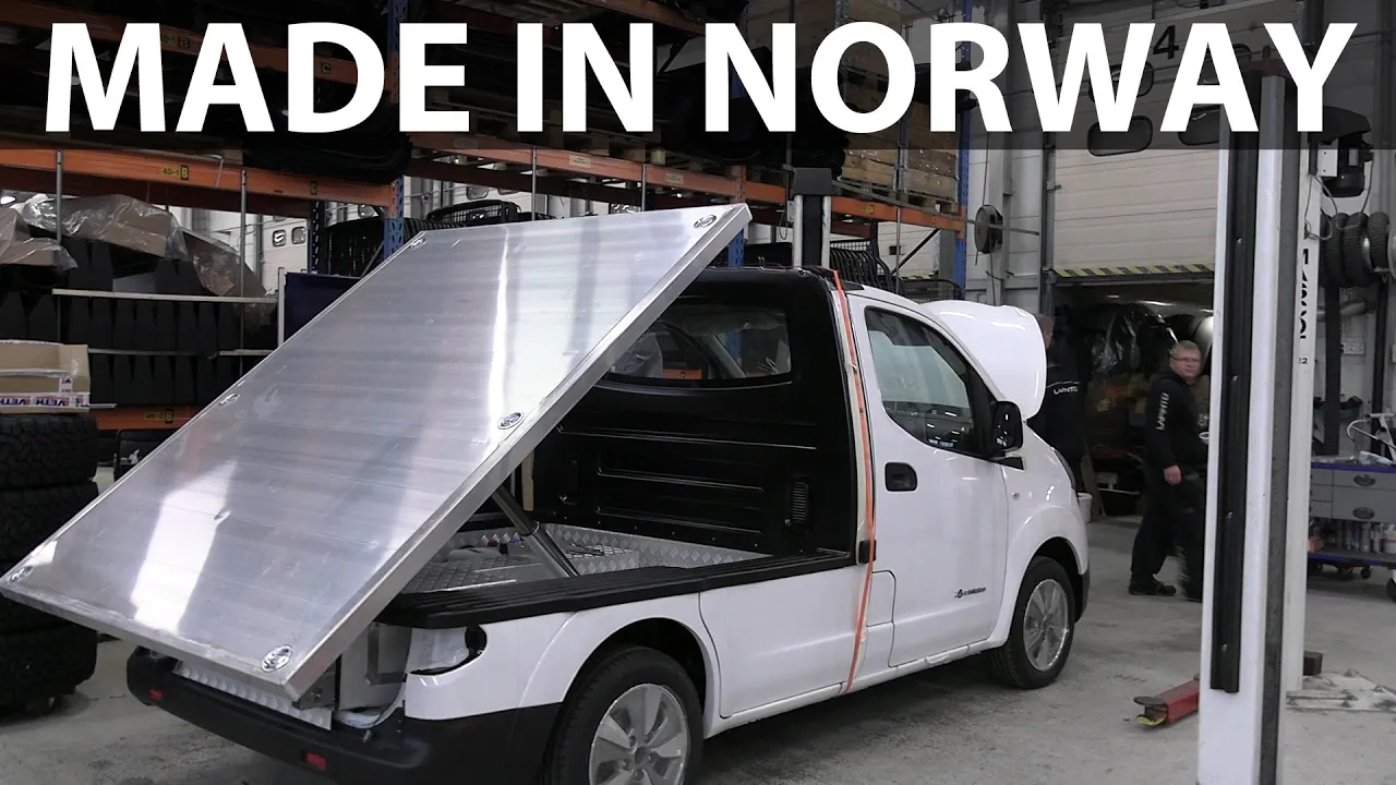 Lafinto factory making e-NV200 tipper truck