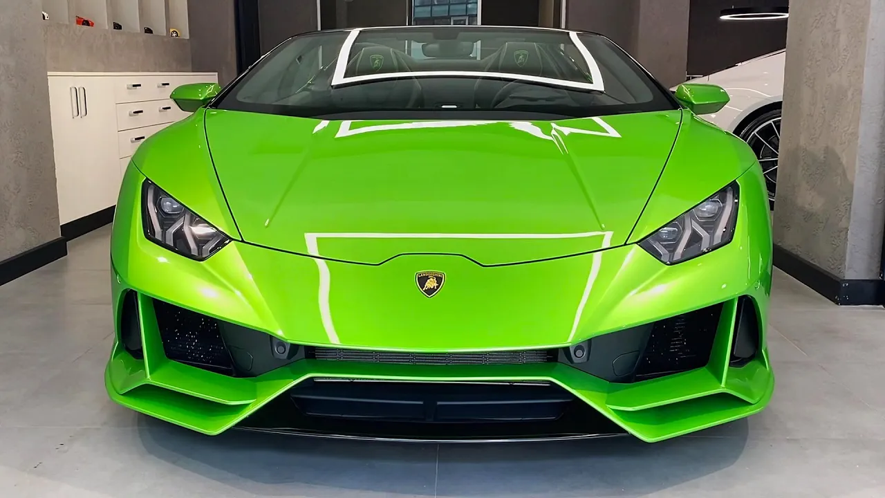 2021 Lamborghini Huracán - Exterior and interior Details (INSANE)