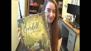 Unboxing Advance Copies of Everdell
