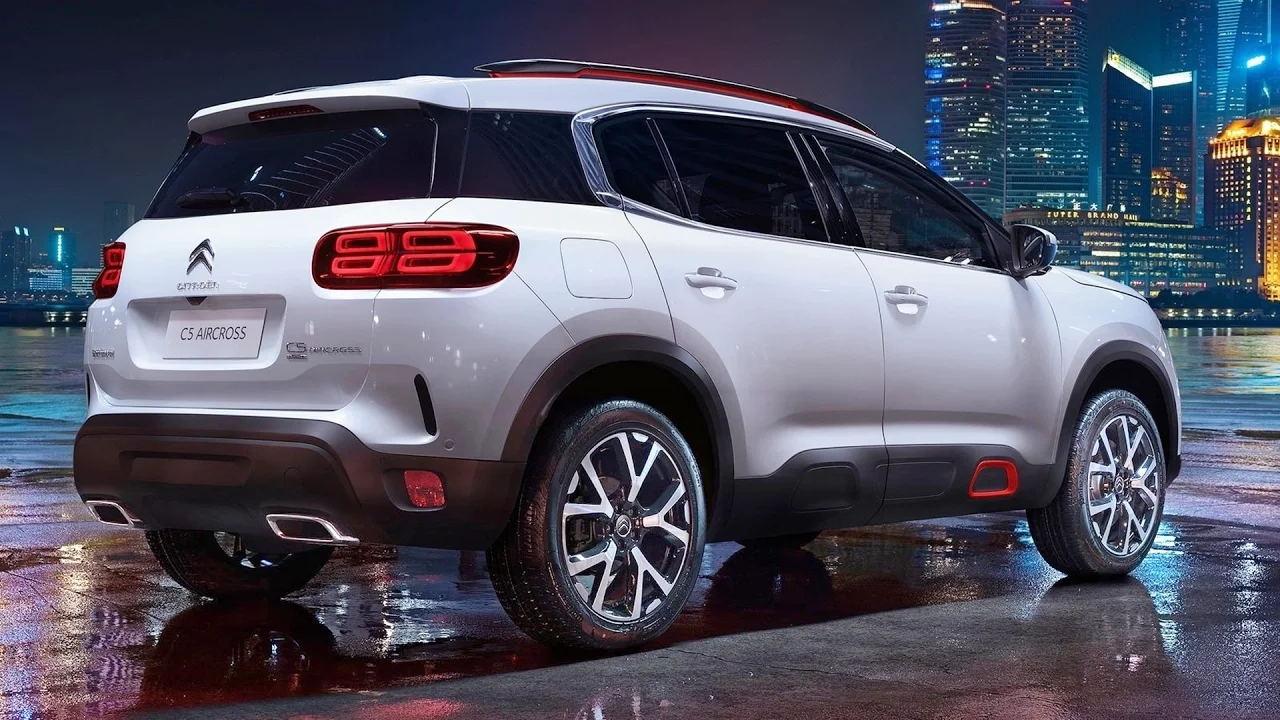 2018 Citroen C5 Aircross - interior Exterior and Drive