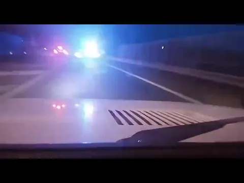 <span style="color:var(--accent)">Video:</span> Camion si ribalta in tangenziale