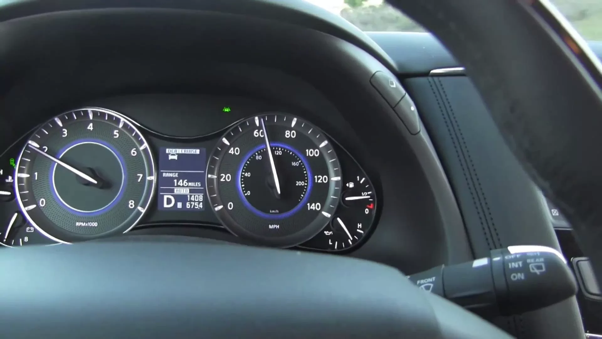 Quick Clips: 2012 Infiniti QX56 Tech Overview