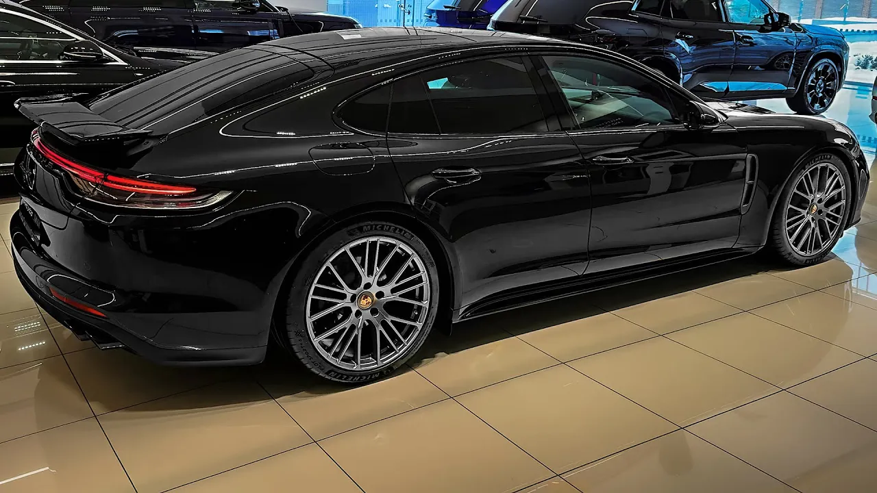 Porsche Panamera - interior and Exterior Details (Beast in detail)