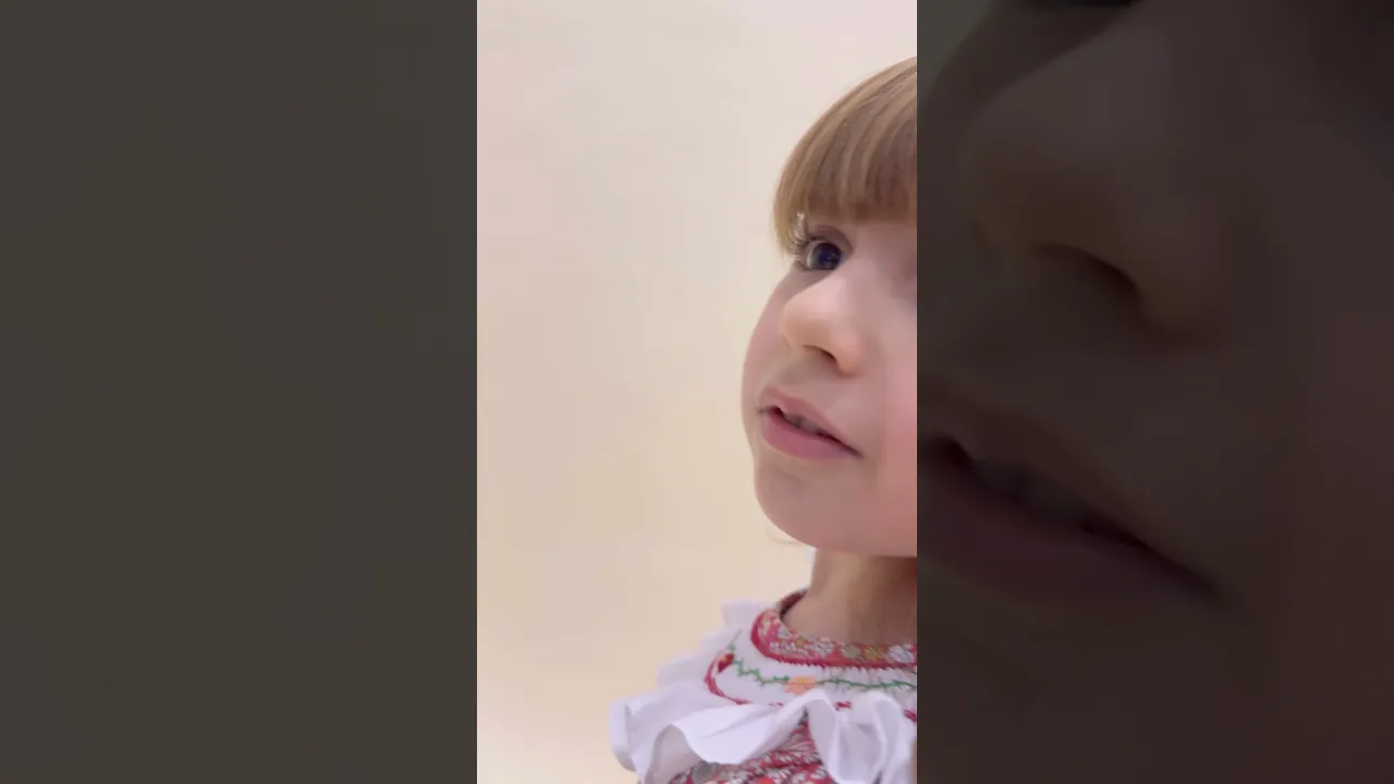 Vídeo de Mia Marcondelli