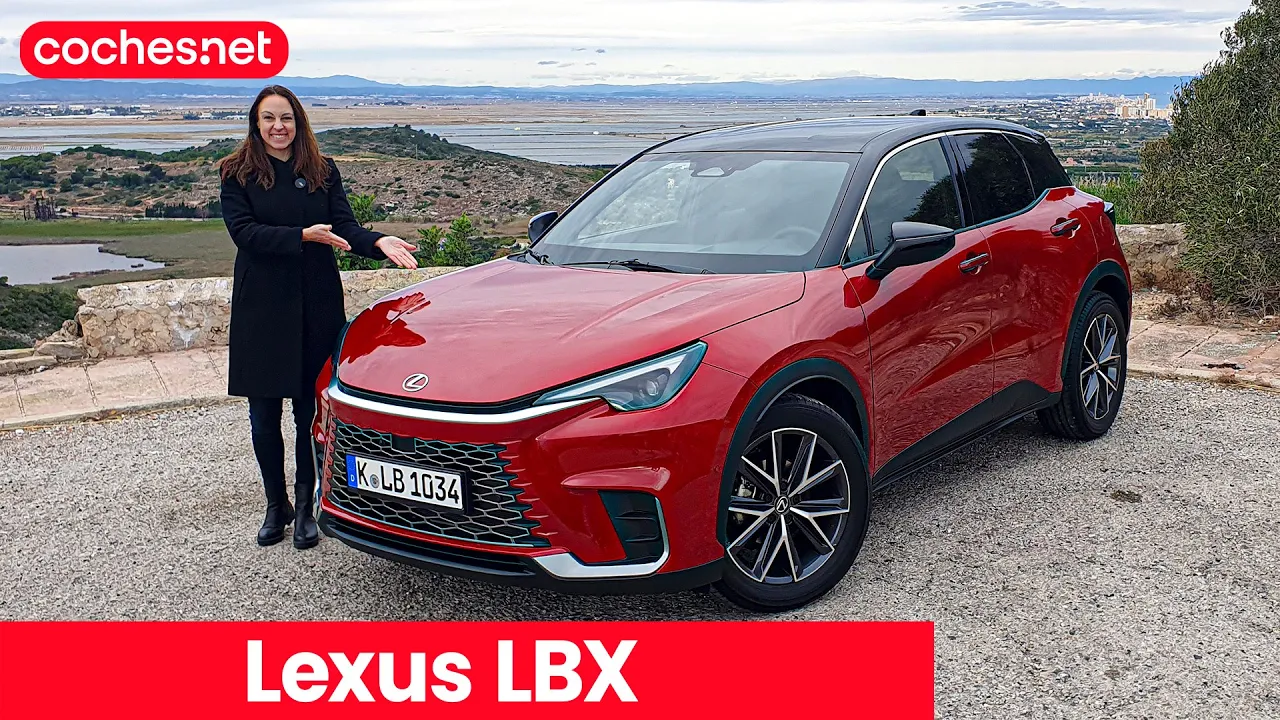 Lexus LBX 2024 | Prueba / Test / Review en español | coches.net