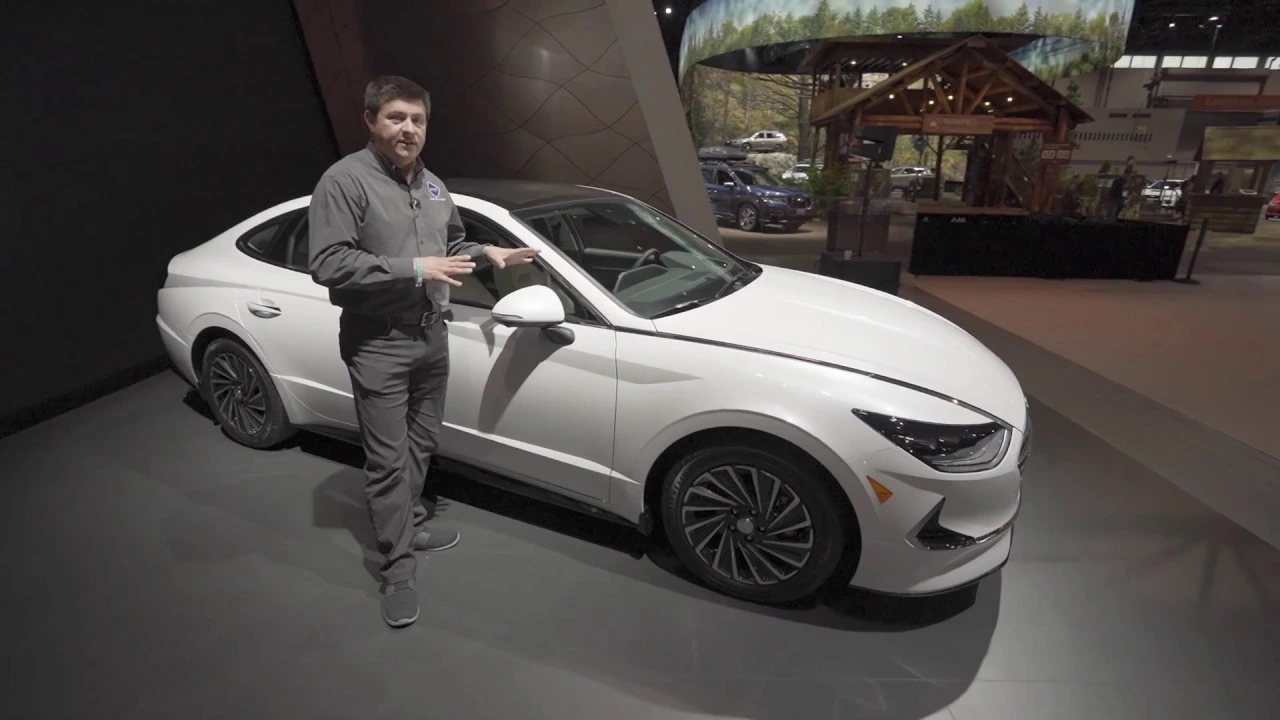2020 Sonata Hybrid First Look