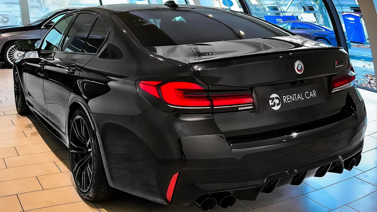 BMW M5 (2023) - Sound, interior and Exterior Details