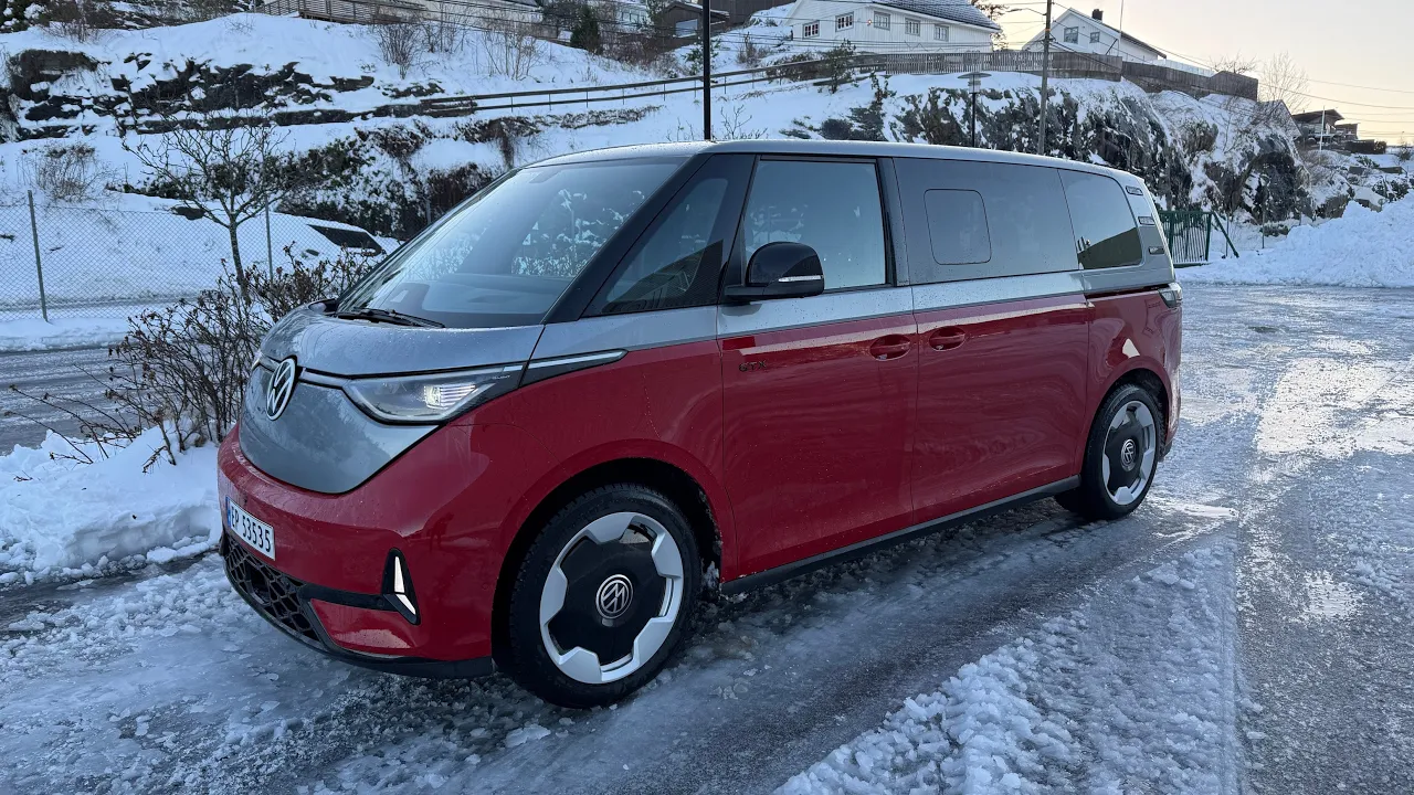 VW ID.Buzz GTX 4MOTION Lang 7-seter Exclusive - Særegent design, romslig og praktisk - DEL 1