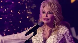 Dolly Parton - Comin’ Home For Christmas (Live Performance)