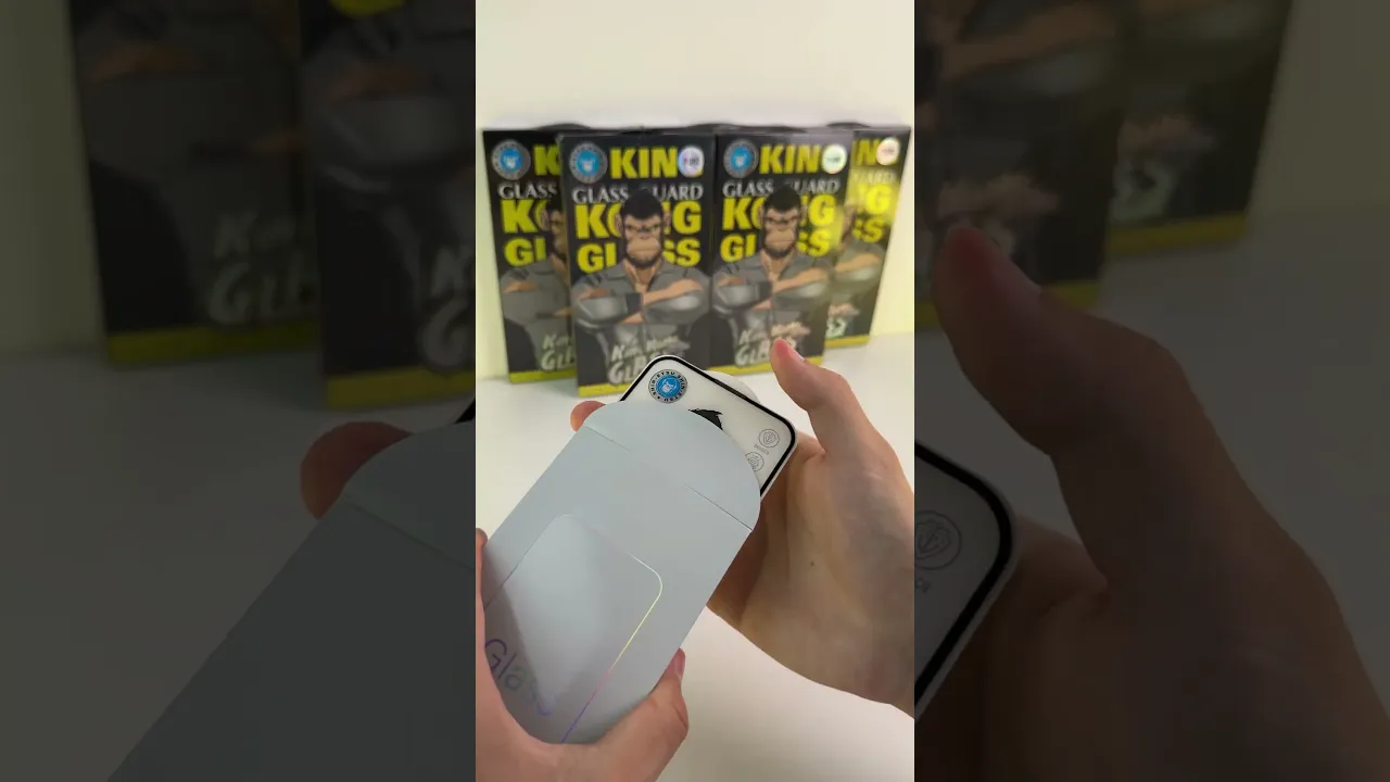 Защитное 2.5D стекло King Kong HD для Apple iPhone 13 Pro / 13 / 14 (6.1"), Черный