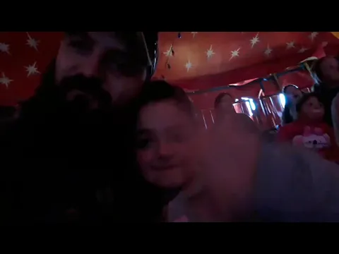 MARCELA NO CIRCO PATATI PATATA HEHE ELA ADOROU
