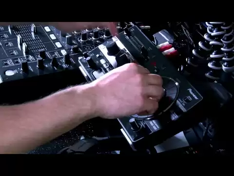 Product video thumbnail for Pioneer DJ RMX-1000 DJ Remix Station FX Processor