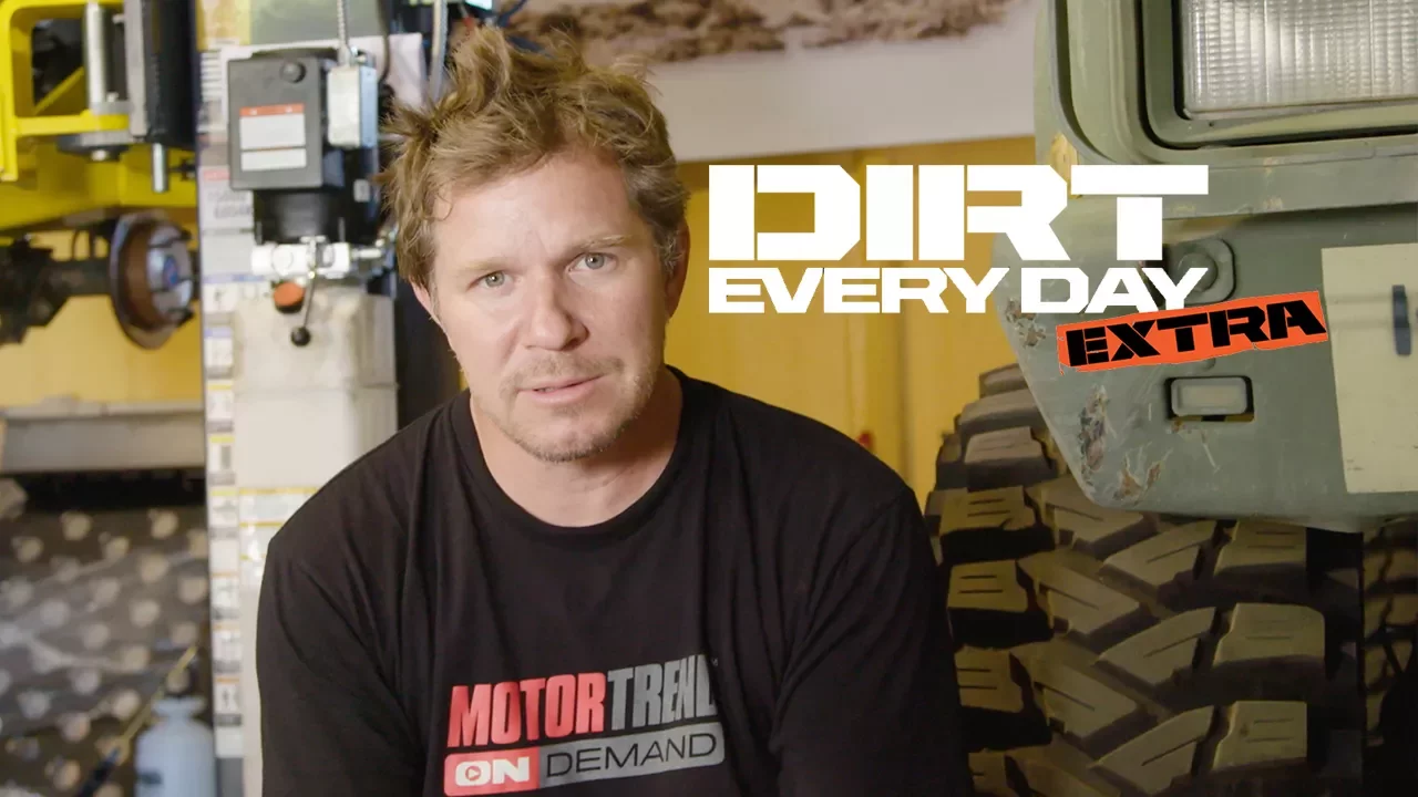 Fred Answers Questions From the Fans - Dirt Every Day Extra