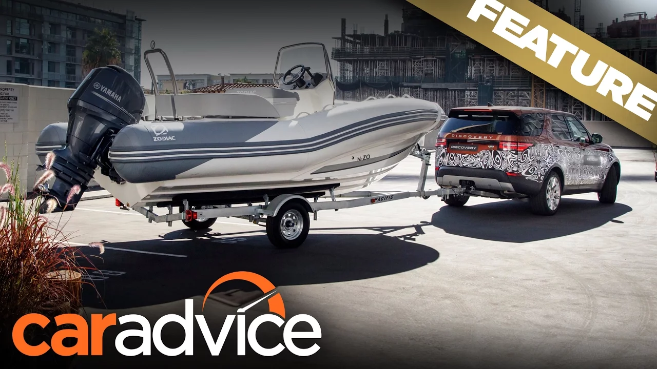 2017 Land Rover Discovery Advanced Tow Assist demonstrated | A CarAdvice Feature