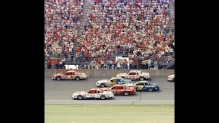 1985 NASCAR SEASON RACE 1 AT DAYTONA USING RED WHITE AND BLUE RACING