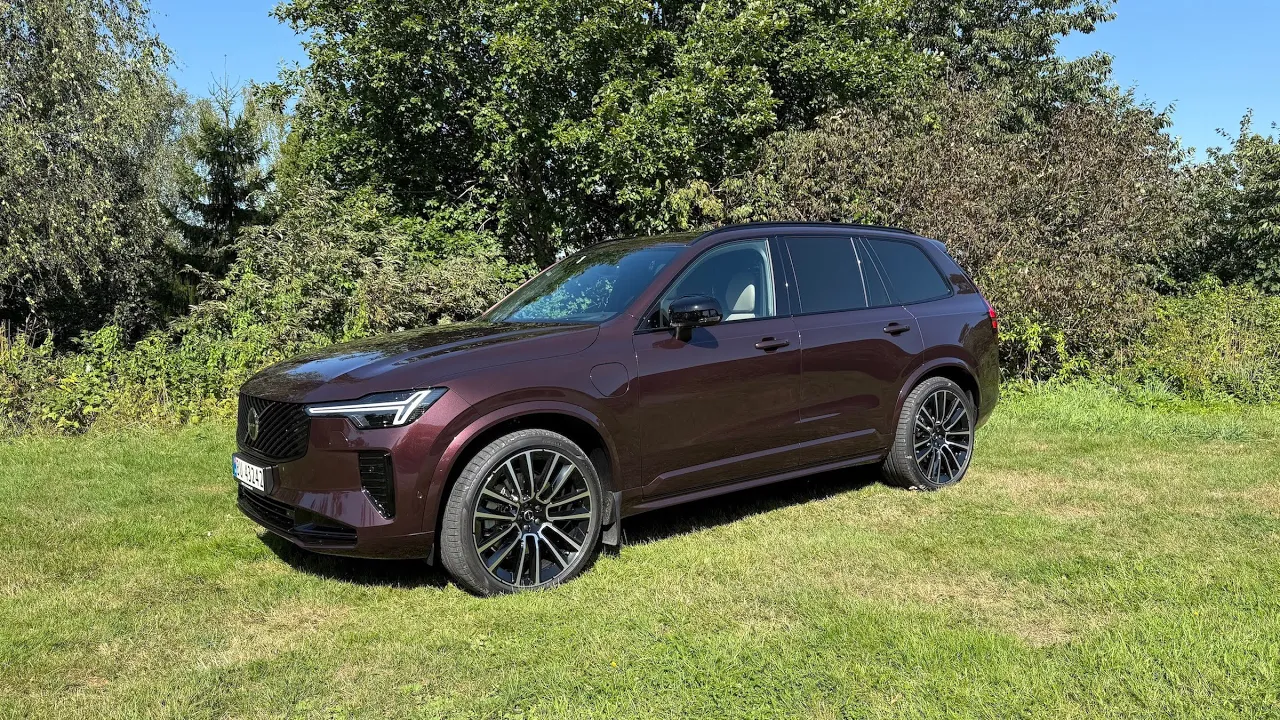 Volvo XC90 T8  - Kjørefølelse og elektrisk rekkevidde (2:2)