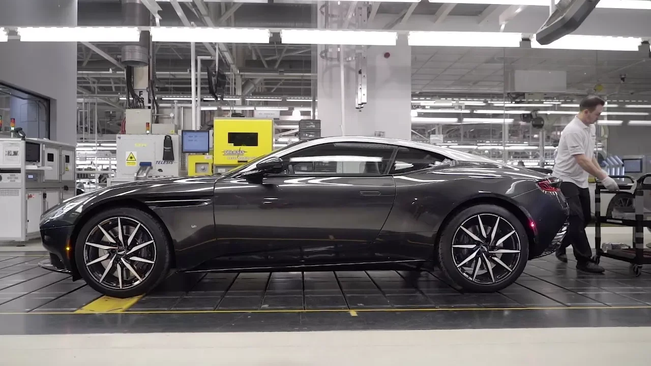 2018 Aston Martin DB11 - PRODUCTION