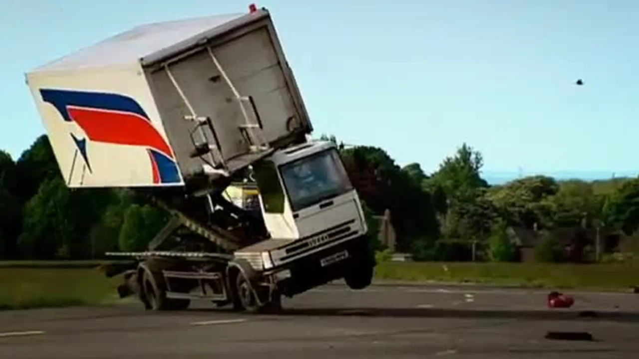 Which Airport Vehicle is the FASTEST? | Top Gear