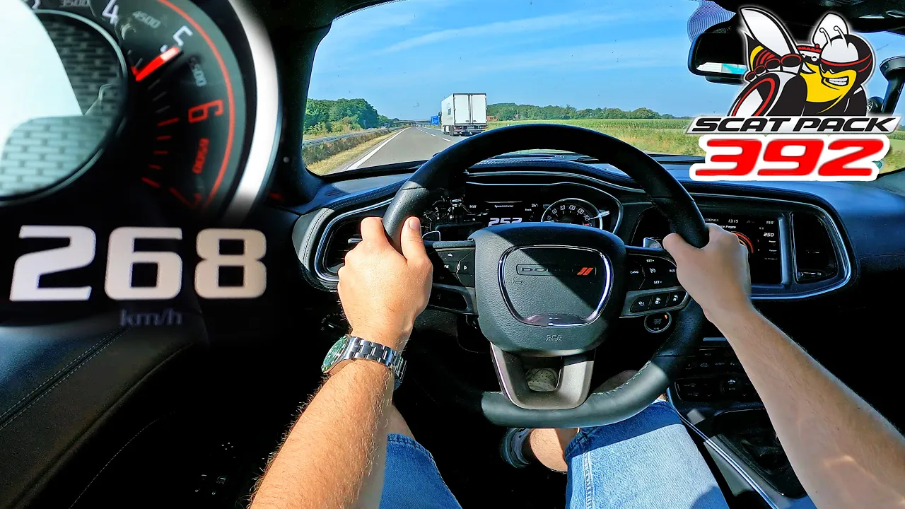 DODGE CHALLENGER 392 *AMERICAN MUSCLE on AUTOBAHN* [NO SPEED LIMIT]