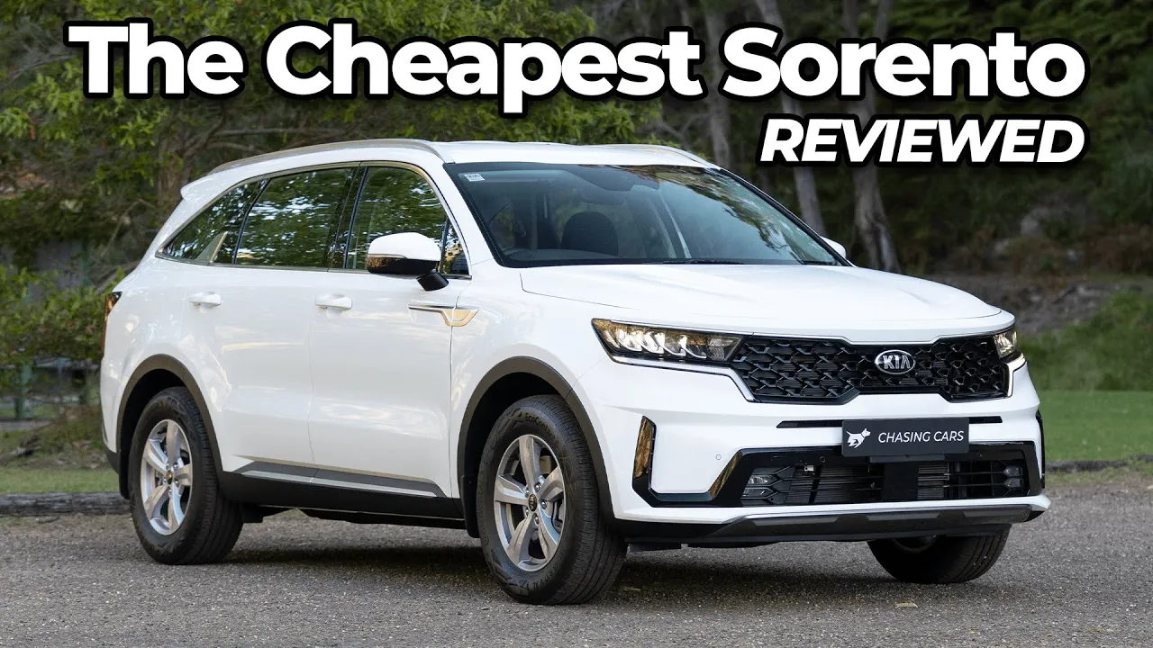 Kia Sorento S V6 2021 review | cheapest Sorento petrol tested | Chasing Cars