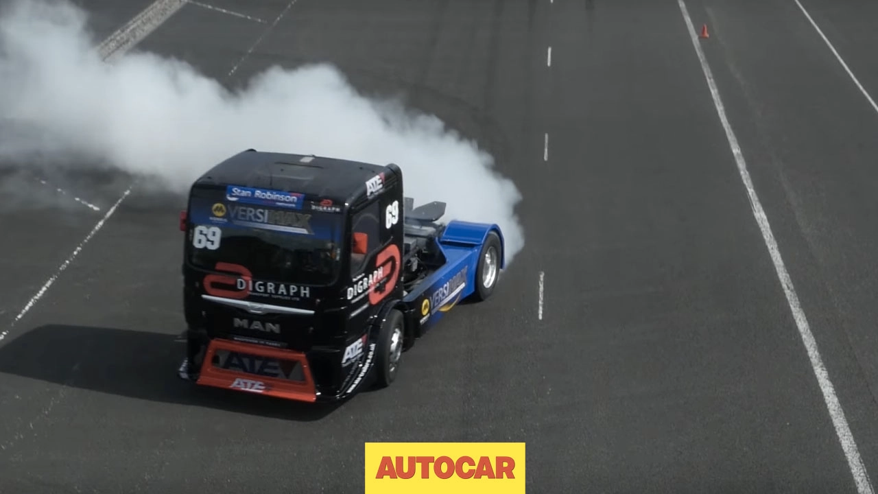 Drag race: Range Rover Sport SVR vs BTRC MAN Racing Truck