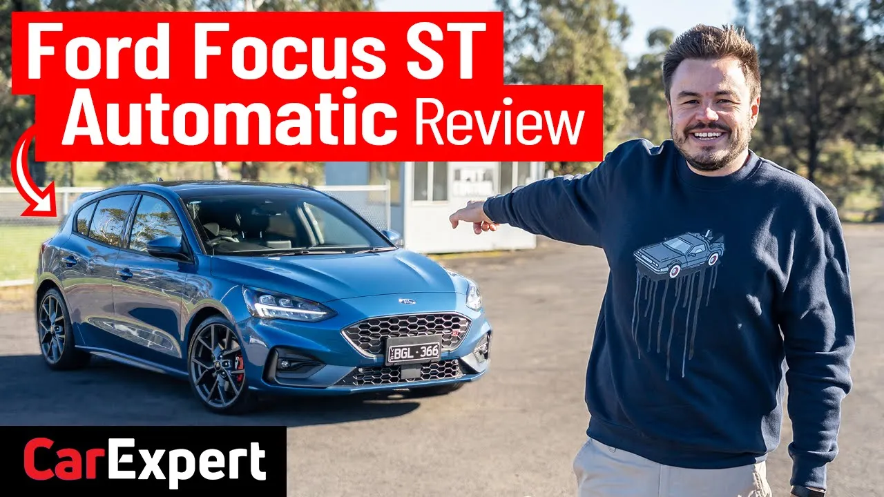 2020 Ford Focus ST Review: Golf GTI drag race, 0-100 & 1/4 mile. We test Ford's automatic hot hatch!