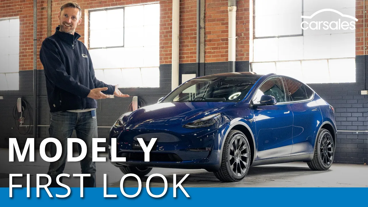 Tesla Model Y 2022 Walkround - It's finally available in Australia!