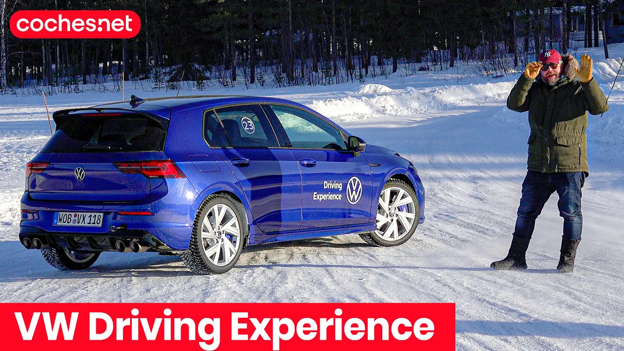 Cómo derrapar sobre hielo con un Golf R | VW Driving Experience | coches.net