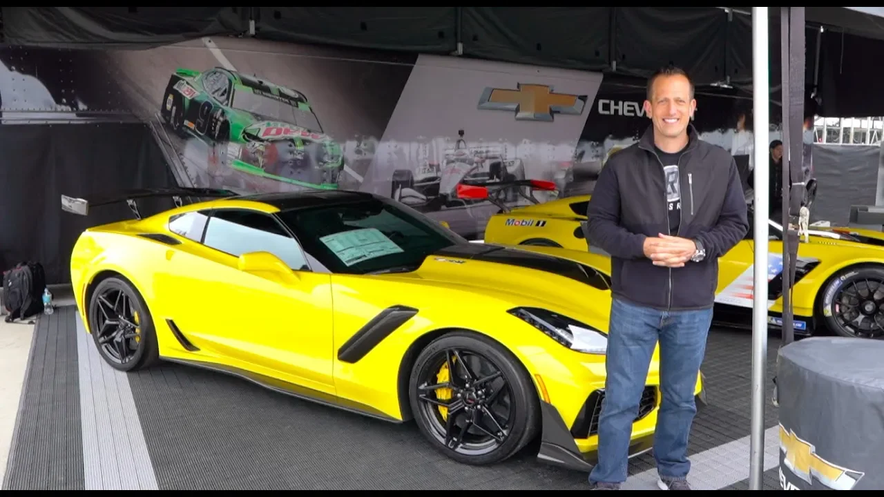 Is NOW the time to BUY a 2019 Corvette ZR1 instead of a C8?