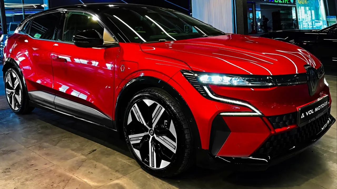 2024 Renault Megane E-Tech - Marvelous Small SUV!