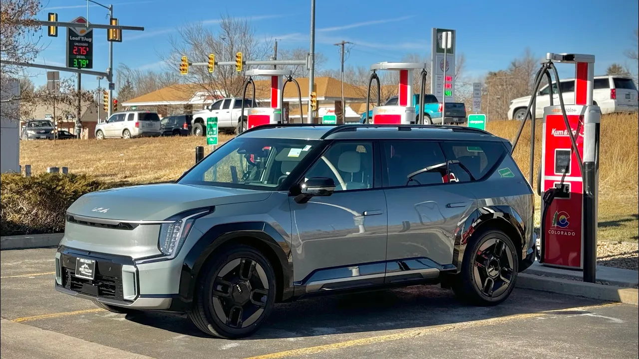 I Drove So Far Below 0% In This Kia EV9 70-MPH Highway Range Test! GT-Line AWD 99.8kWh