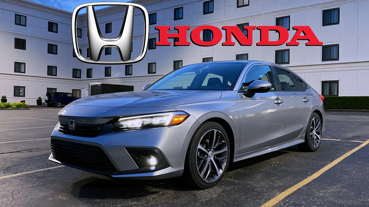 All-New 2022 Honda Civic Touring AT NIGHT! | In-Depth Look at Exterior & Interior!