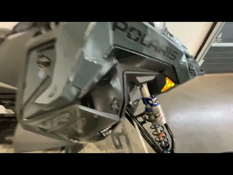 Polaris 850 Indy Vr1 137 2026 Thumbnail alt