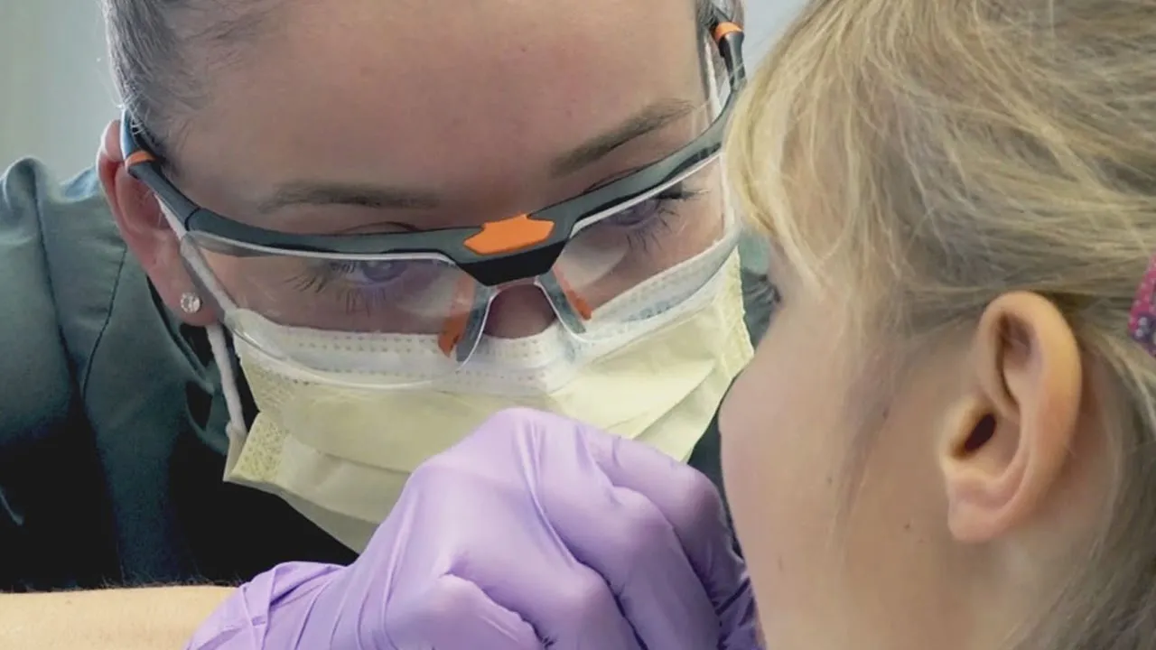 Dentalassistent/in EFZ – Film mit Porträt einer Berufstätigen
