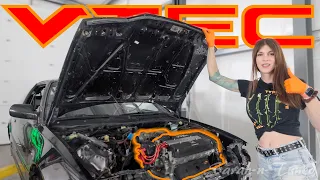 A Painful Engine Swap.. Literally / 1990 CRX Restomod
