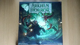 Arkham Horror Third Edition unboxing and component overview [Mild Spoilers]
